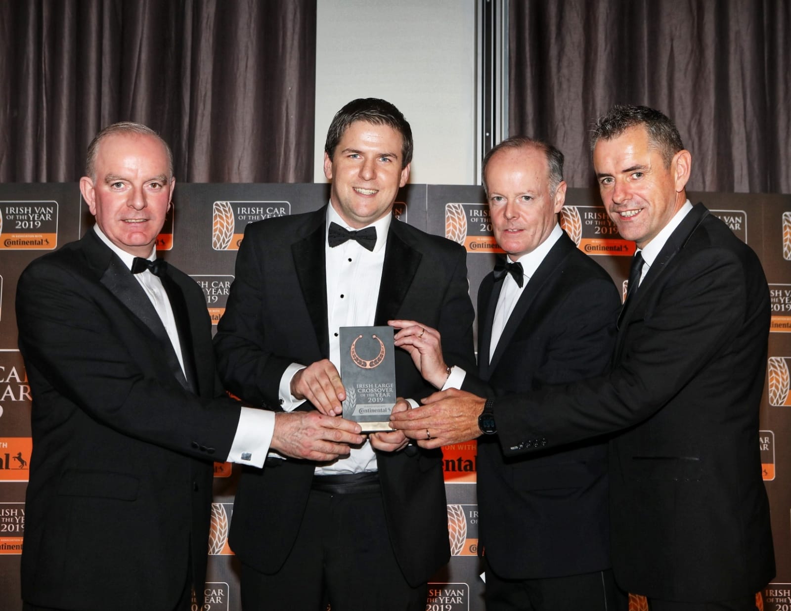 VW Touareg named 2019 Large Crossover of the Year